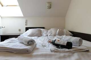Отели типа «постель и завтрак» Cubus-Beskidy Bierna Двухместный номер с 1 кроватью или 2 отдельными кроватями-8